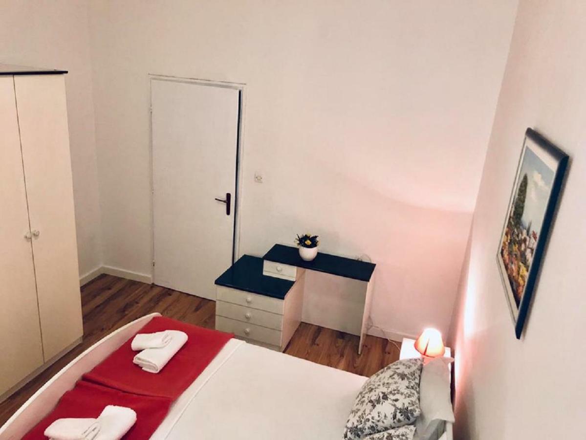 Apartments Verica パグ エクステリア 写真